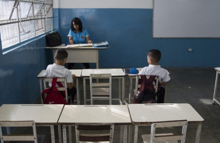 Docentes alertan sobre problemas del sistema educativo para nuevo año escolar