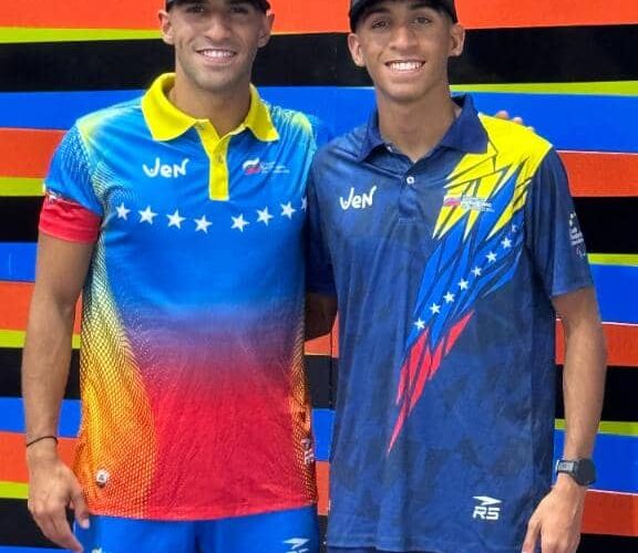 Hermanos Farnetano participarán en Copa Panamericana de Triatlón