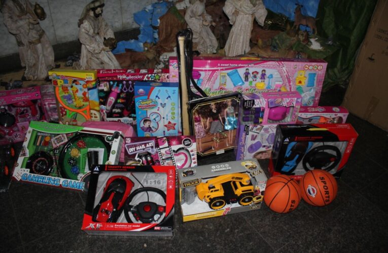 ‘‘Buques con mercancía están llegando al país’’