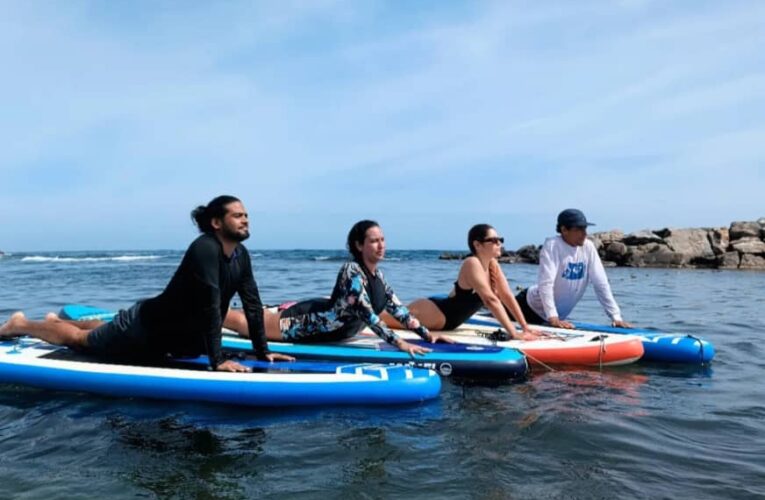 Clase de paddle board en Camurí Chico por $14,99