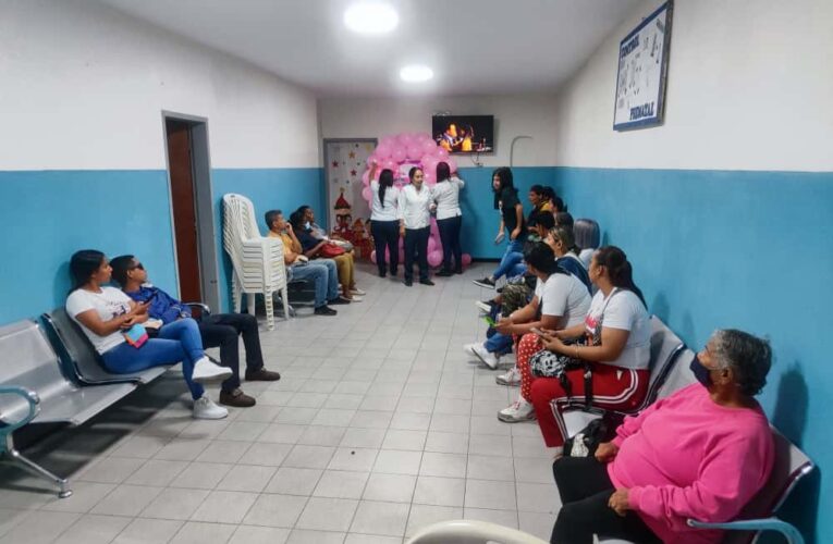 “Tócate antes que te toque” en el Hospitalito
