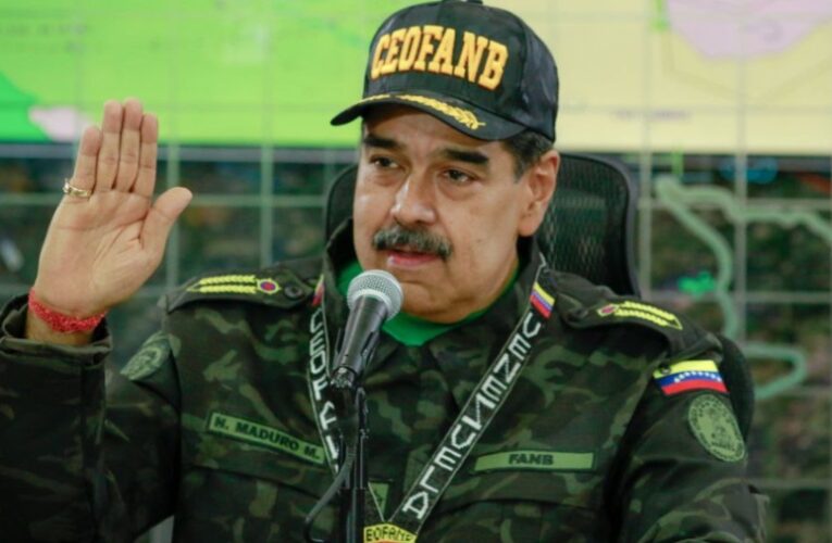 Nicolás Maduro: Venezuela defiende su derecho a la soberanía y a la vida