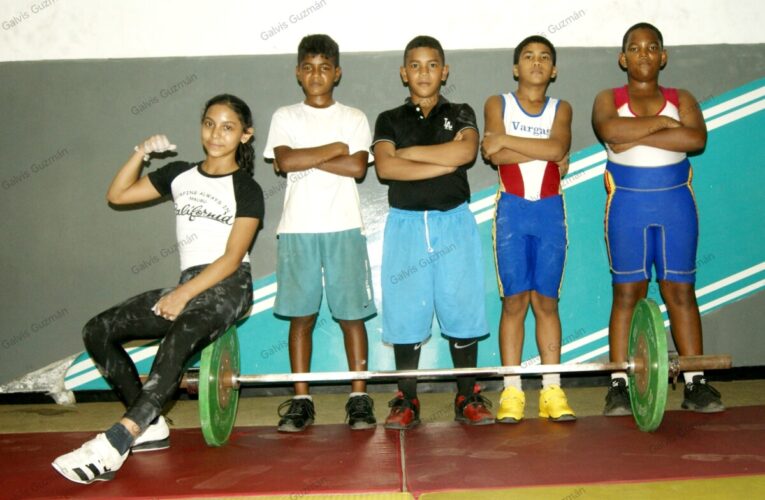 Cinco pesistas guaireños participarán en los Judenacom