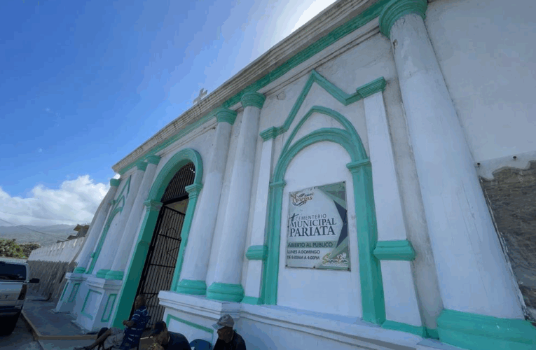 Denuncian cobro excesivo por exhumaciones en el cementerio de Pariata