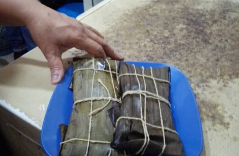Bollitos a $2 y hallacas a $5 en el Comunitario