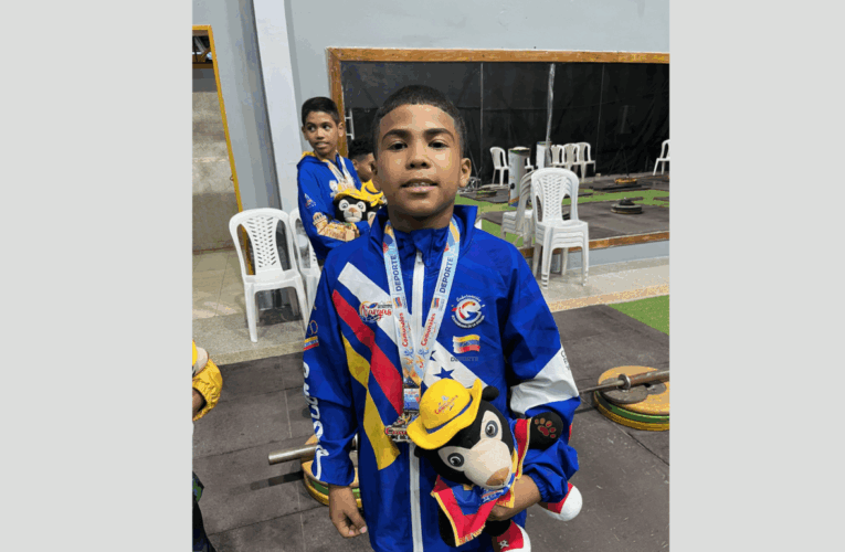 Pesas y boxeo sumaron medallas en Trujillo