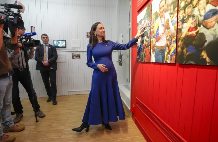 Machado inaugura exposición en el Centro Nobel de la Paz