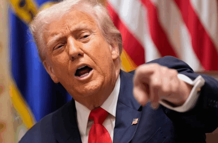 Trump anuncia que reabrirá el espacio aéreo comercial entre Estados Unidos y Venezuela