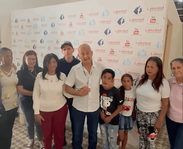 Luis López visita el Diario La Verdad