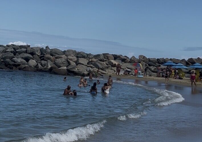 Ven a Playa El Yate este fin de semana