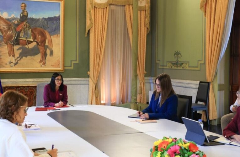 ‘‘Ingresos petroleros se destinarán a recuperar la economía y hospitales’’