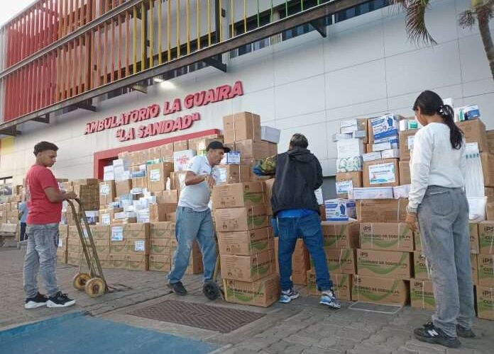 Distribuyen 410.523 insumos médicos a los hospitales