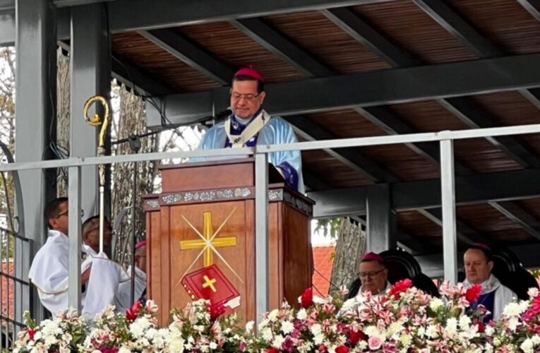 Arzobispo de Barquisimeto pide la libertad de los presos políticos