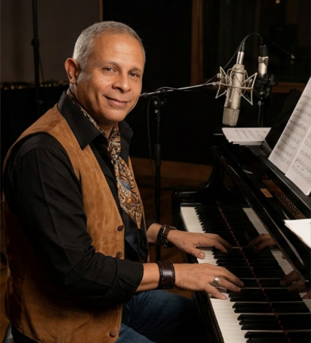 Compositor venezolano Jhon Semeco nominado a los premios «Acamus»