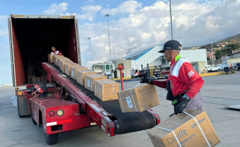 Llegó a La Guaira dotación de medicinas de alto costo para pacientes oncológicos