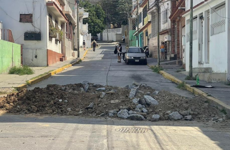 El Respiro lleva 5 días sin paso vehicular por obras inconclusas de Hidrocapital