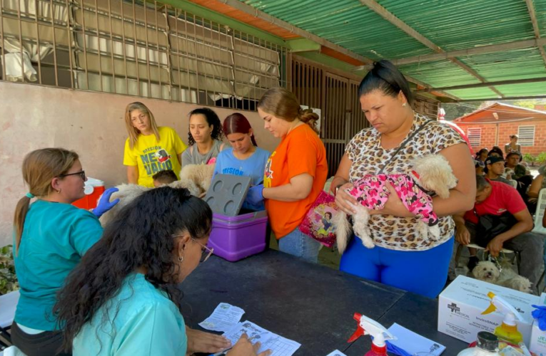 Misión Nevado inicia Plan Nacional de Vacunación en Marapa El Piache