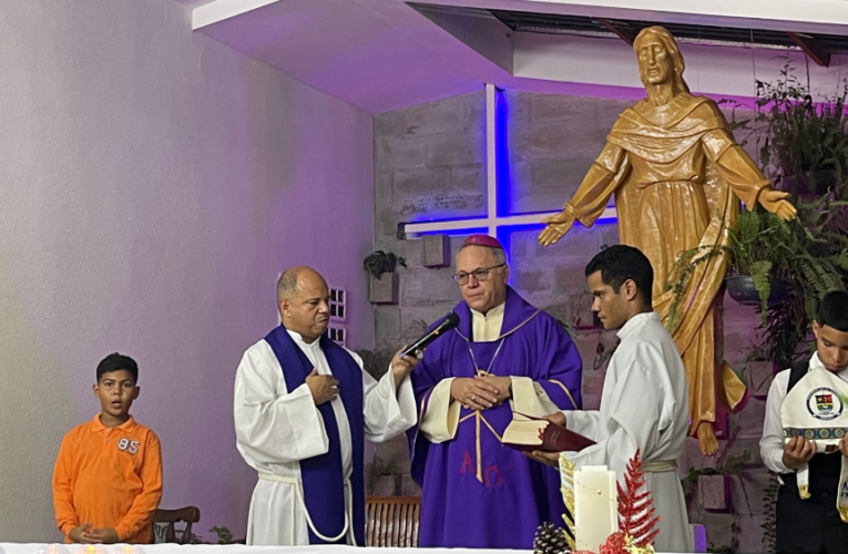 Monseñor Pablo bendecirá el nuevo dispensario parroquial de Caraballeda