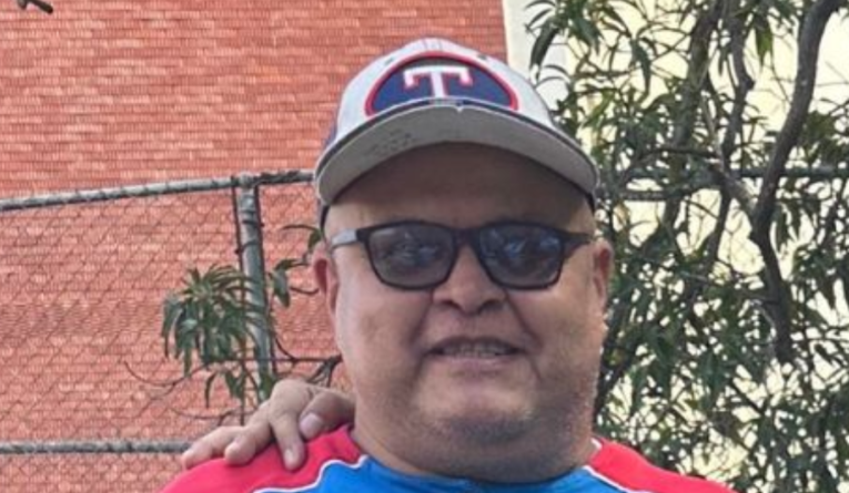 Juan Iriarte está enfermo y no lo sueltan