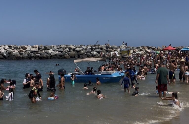 No cabe ni un alma en Playa El Yate