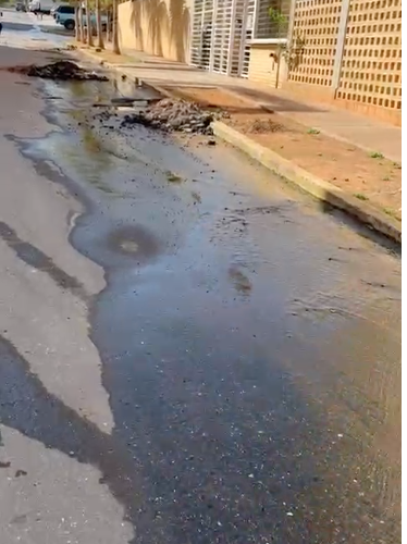 Se desperdicia el agua en Playa Grande