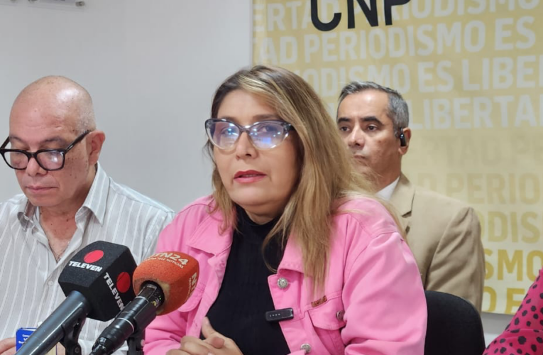 Delvalle Canelón: Han cerrado 460 medios y bloqueado 64 portales de noticias