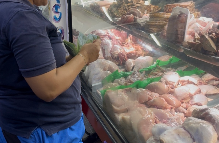 Compradores prefieren llevarse picadillo y solomo