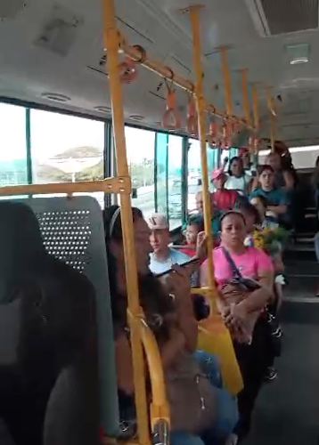 Alcaldía sacó 4 buses a la calle