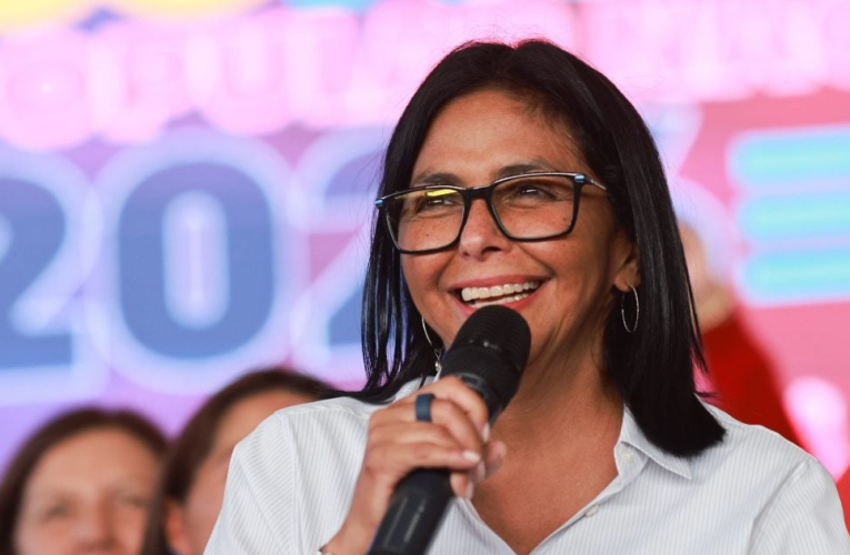 Delcy Rodríguez destaca hitos de sus 100 días de mandato