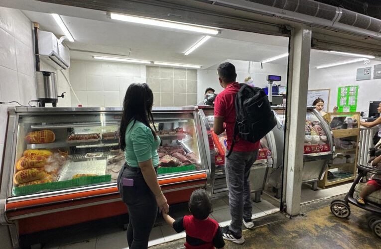 La devaluación encarece los precios de los alimentos