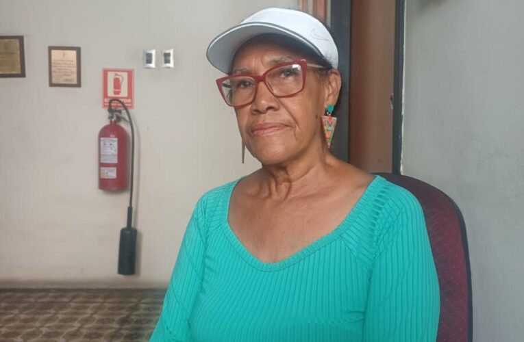 María León: No tengo nada que ver con entrega de tanques