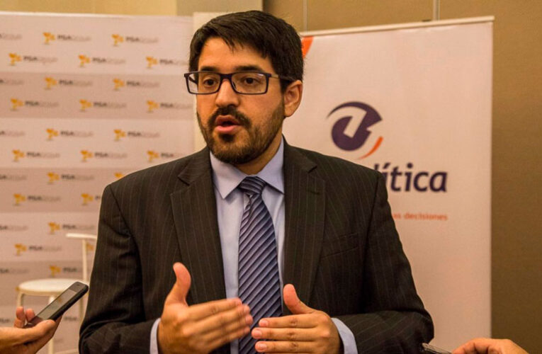 Asdrúbal Oliveros: será un aumento tímido
