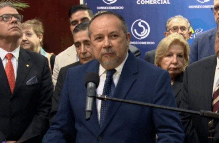 Consecomercio pide que se detenga la devaluación