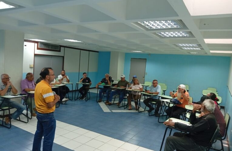 Alianza democrática realiza mesas de trabajo