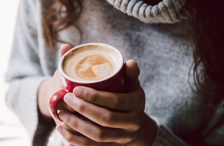 Más de un café al día mejora la mente