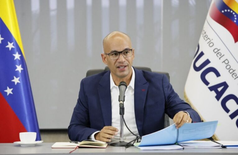 Héctor Rodríguez dirigirá la reestructuración del Gobierno