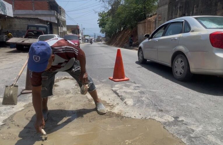 Ángel Lozano ha tapado más huecos que Terán y Suárez