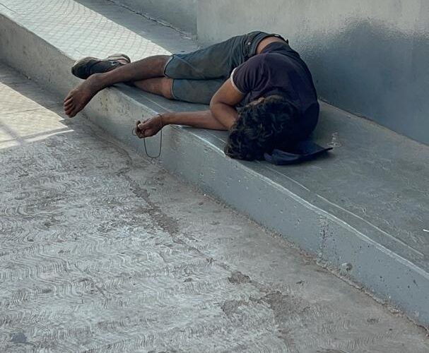Personas en situación de calle toman el Periférico