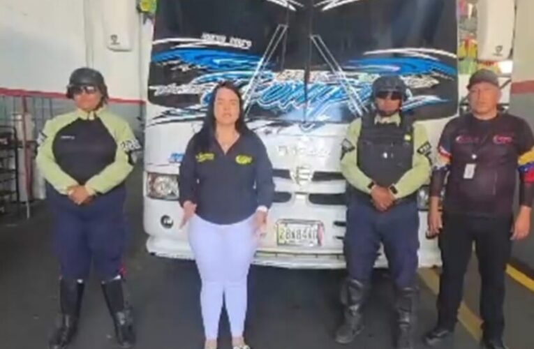 Suspenden 7 días a chofer y colector por exponer vida de los pasajeros
