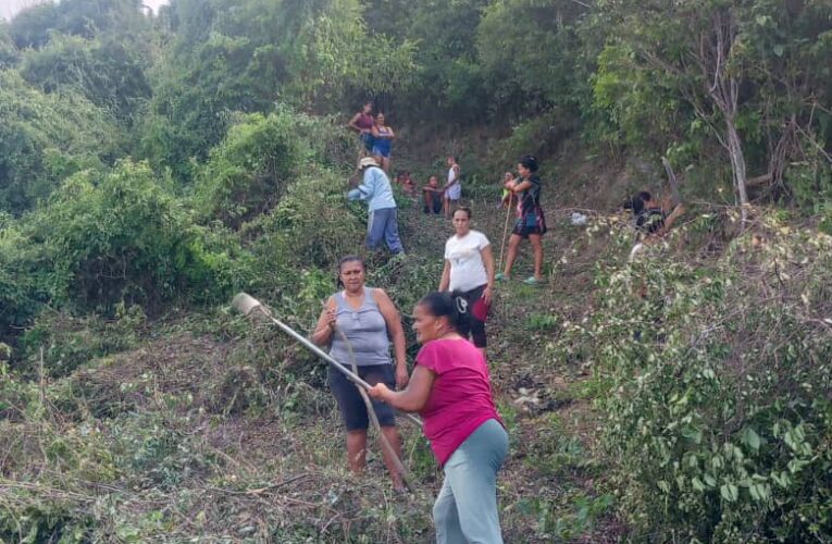 Tierracogientes presionan a parceleros