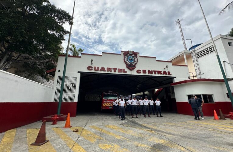 Bomberos sin equipos para atender incendios