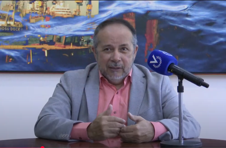 Propone libre comercio con EEUU