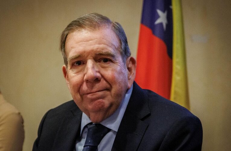 Edmundo González se pronuncia por acuerdo petrolero