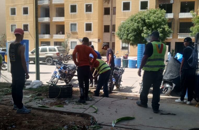 Trabajadores de la construcción exigen sus pagos a tiempo