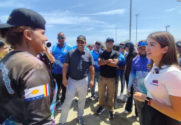 Se buscan padrinos para 38 playas guaireñas