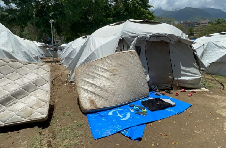 Carpas del Campo de Golf se inundaron por segunda vez