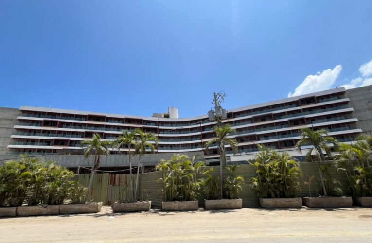 Paralizados los trabajos de los hoteles Sheratón y Meliá