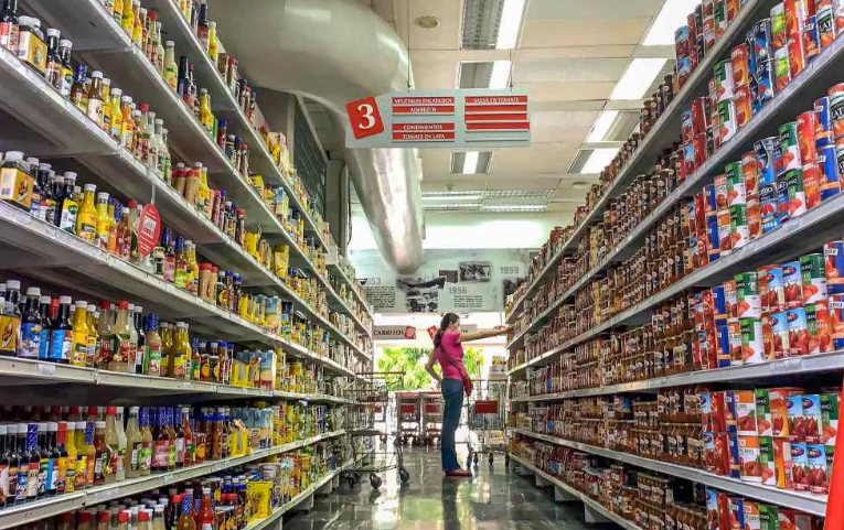 Abrieron 77 supermercados en el país en lo que va de año