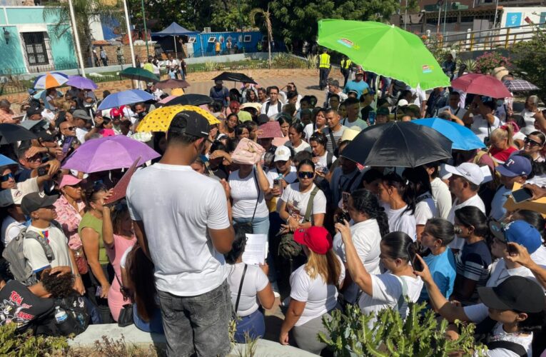 Familias del Hugo Chávez piden inclusión y justicia social