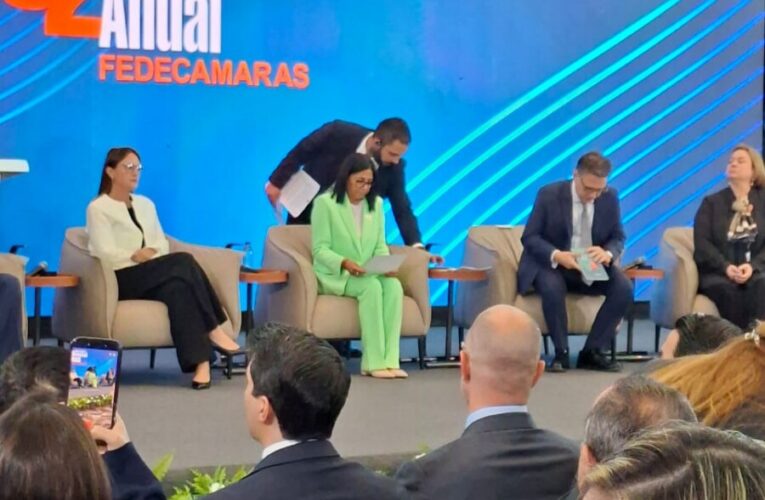 Delcy Rodríguez, participa en la 82° Asamblea Anual Fedecámaras